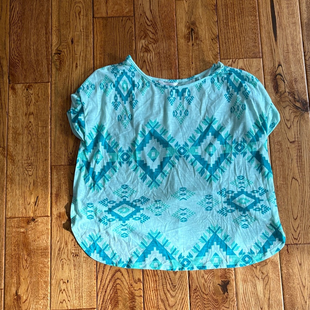 Charming Charlie Geometric Print Women's Top